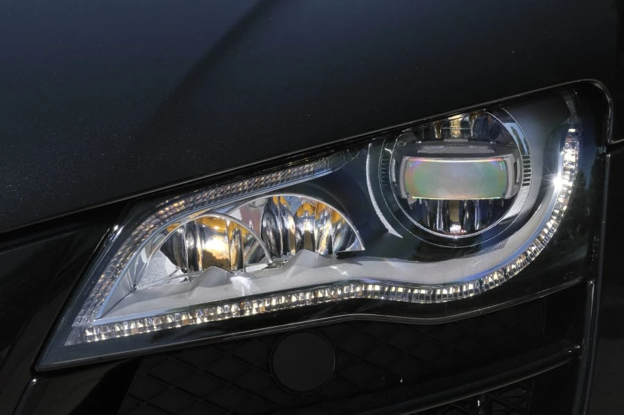 2011 Audi 42 R8 - Image 7 of 10
