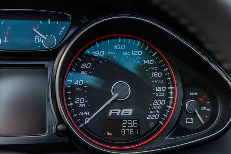 2011 Audi 42 R8 - Image 29 of 31