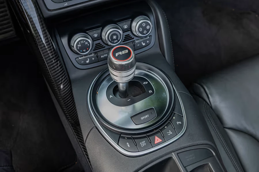 2011 Audi 42 R8 - Image 30 of 31
