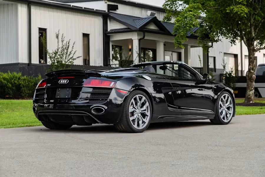 2011 Audi 42 R8 - Image 3 of 31
