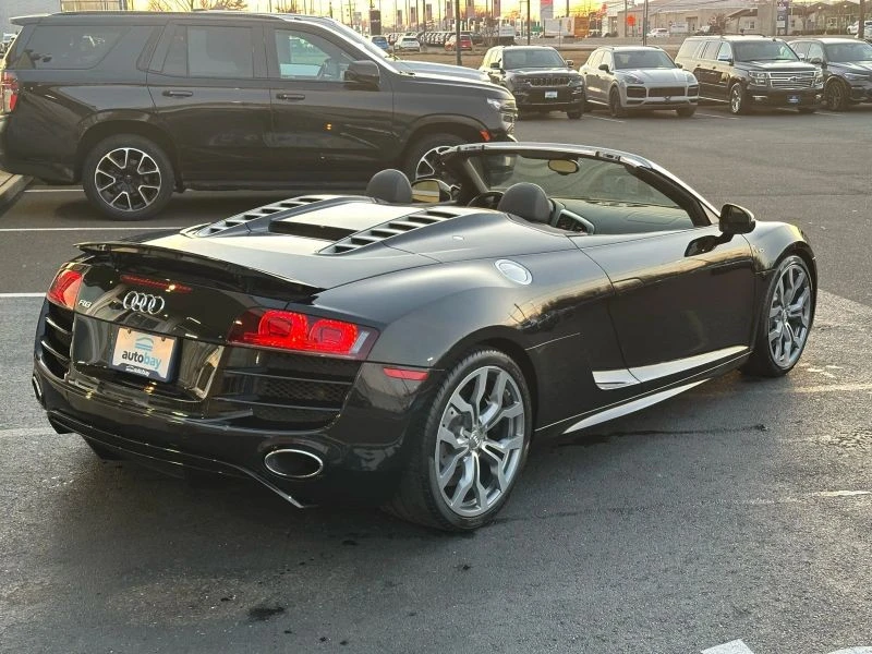 2011 Audi 42 R8 - Image 8 of 12