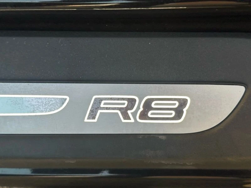 2011 Audi 42 R8 - Image 6 of 12