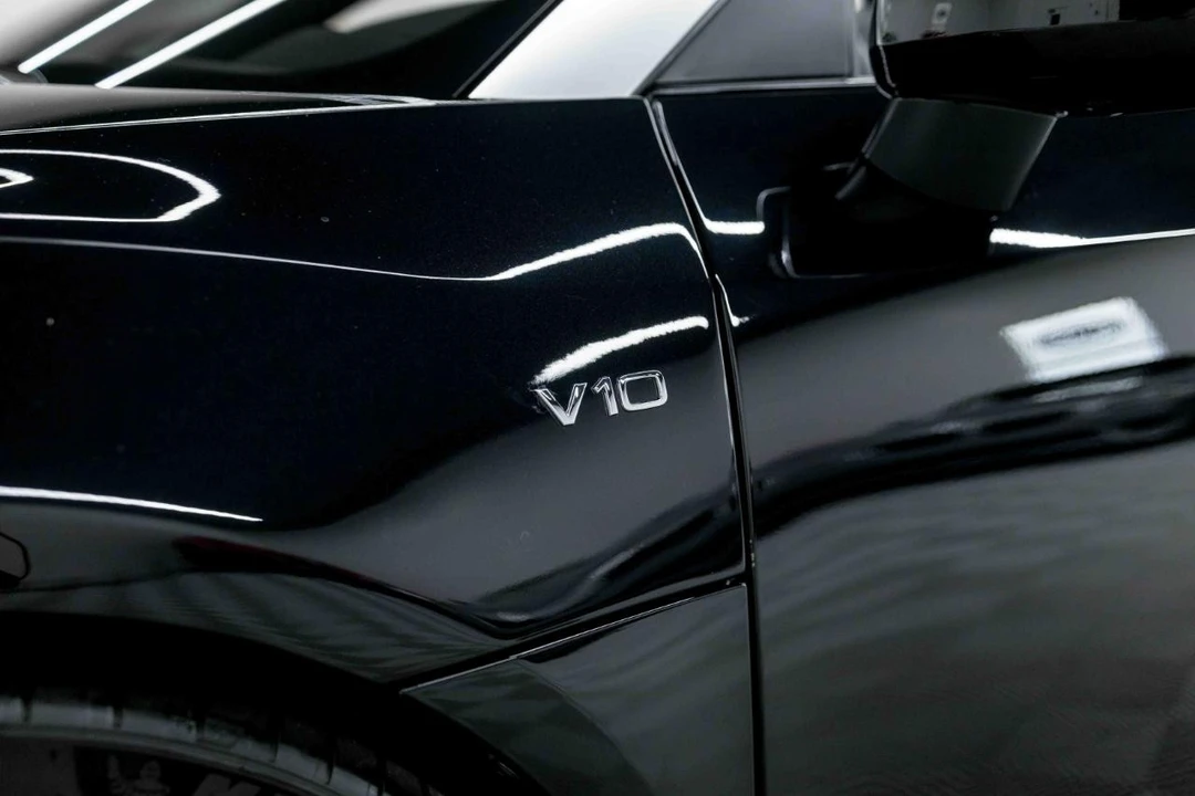 2011 Audi 42 R8 - Image 24 of 31