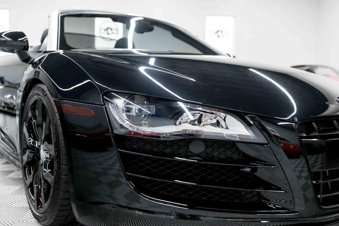 2011 Audi 42 R8 - Image 6 of 31