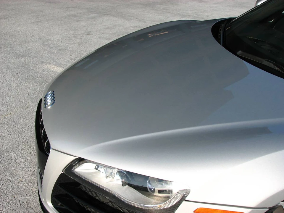 2011 Audi 42 R8 - Image 12 of 18