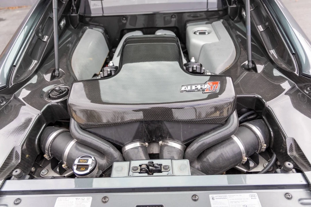 2011 Audi 42 R8 - Image 4 of 16