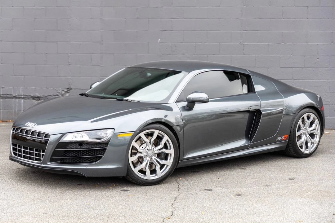 2011 Audi 42 R8 - Image 6 of 16