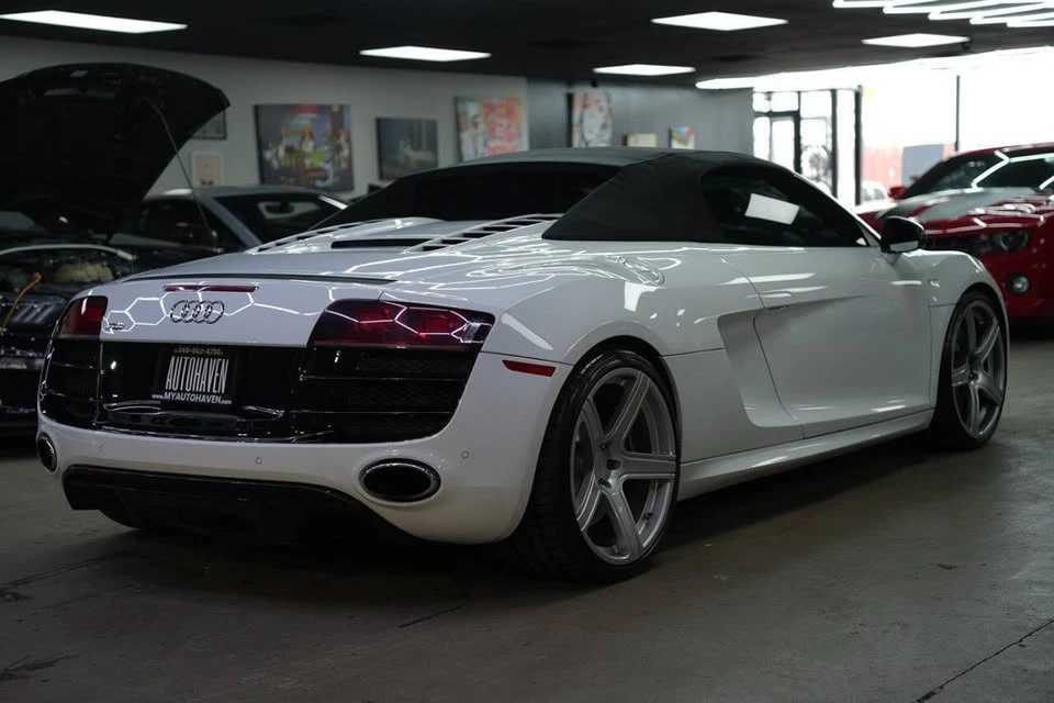 2011 Audi 42 R8 - Image 6 of 20