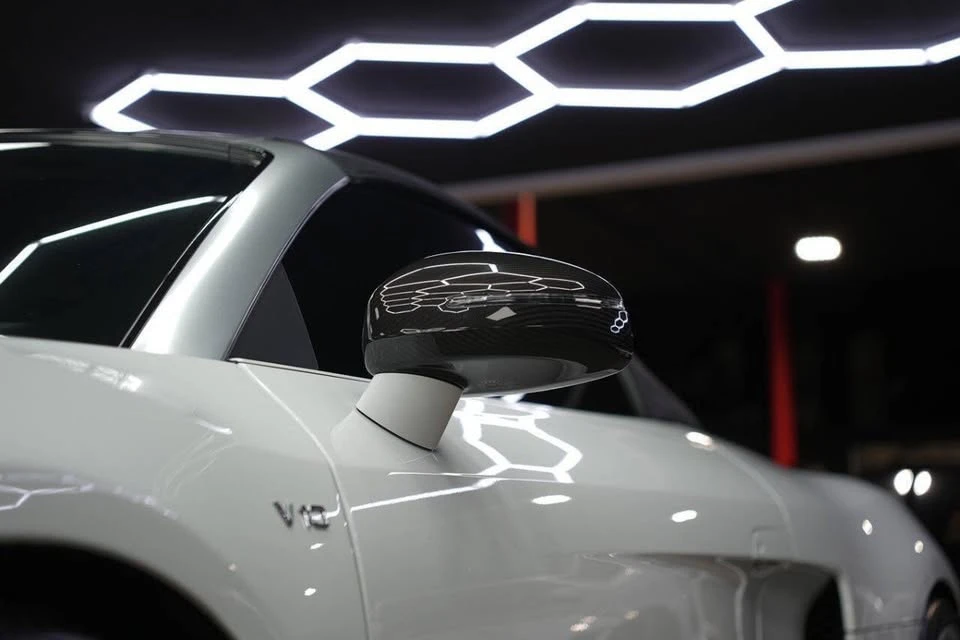 2011 Audi 42 R8 - Image 18 of 20