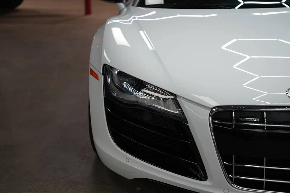 2011 Audi 42 R8 - Image 17 of 20