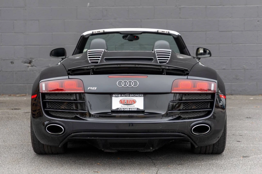 2011 Audi 42 R8 - Image 15 of 20