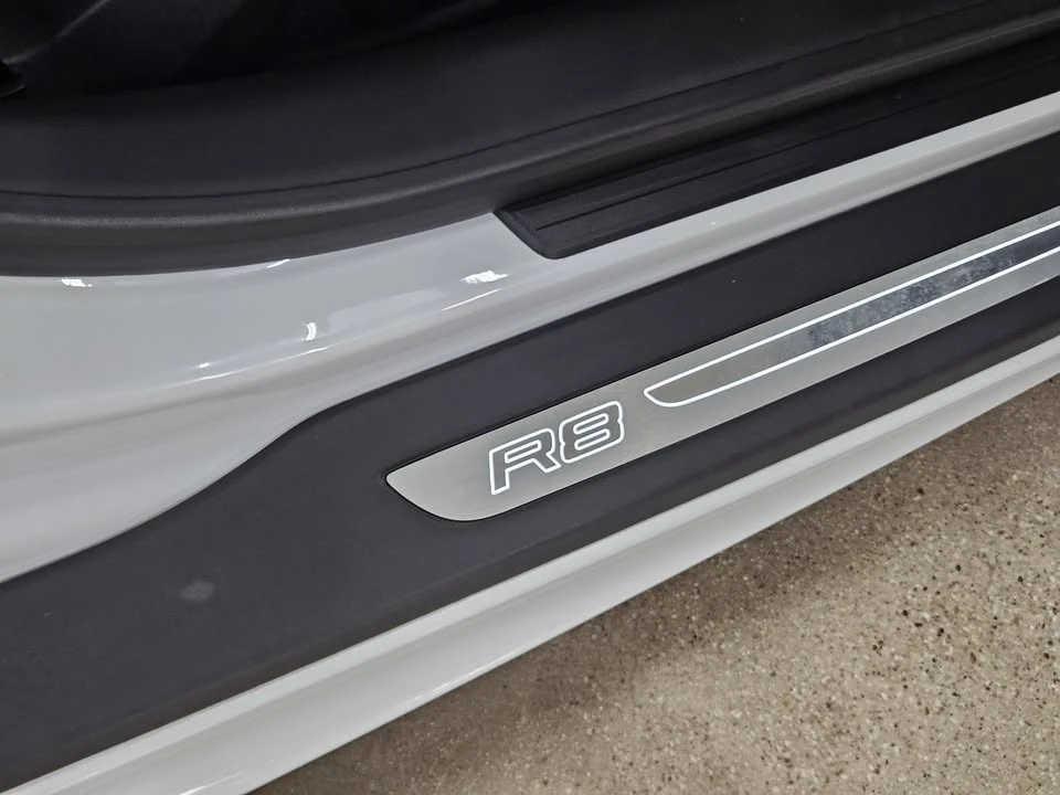 2011 Audi 42 R8 - Image 18 of 20