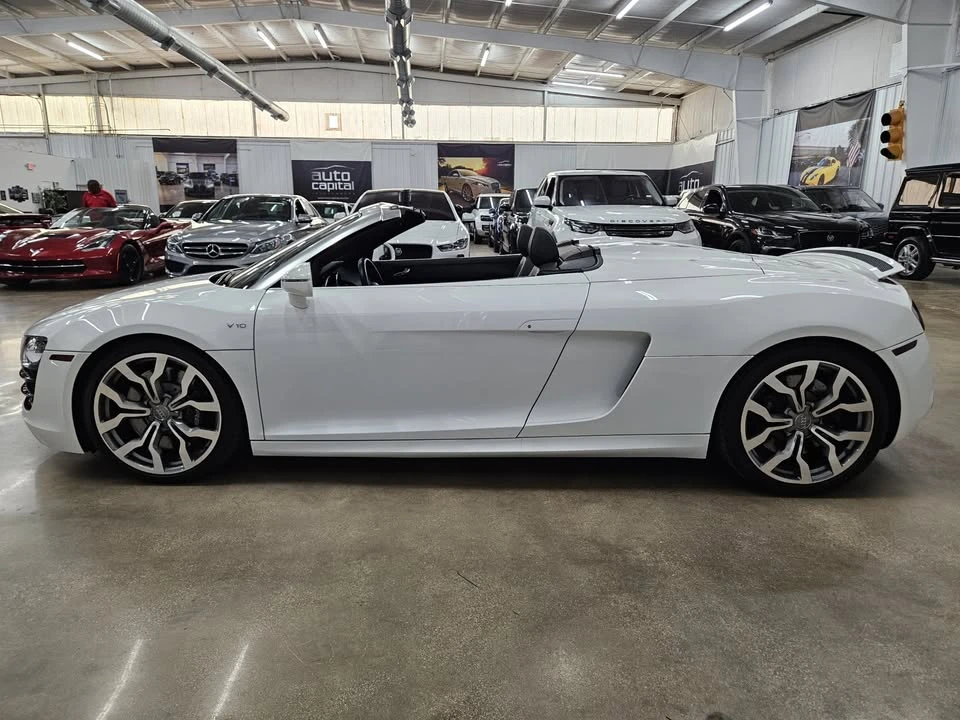 2011 Audi 42 R8 - Image 2 of 20