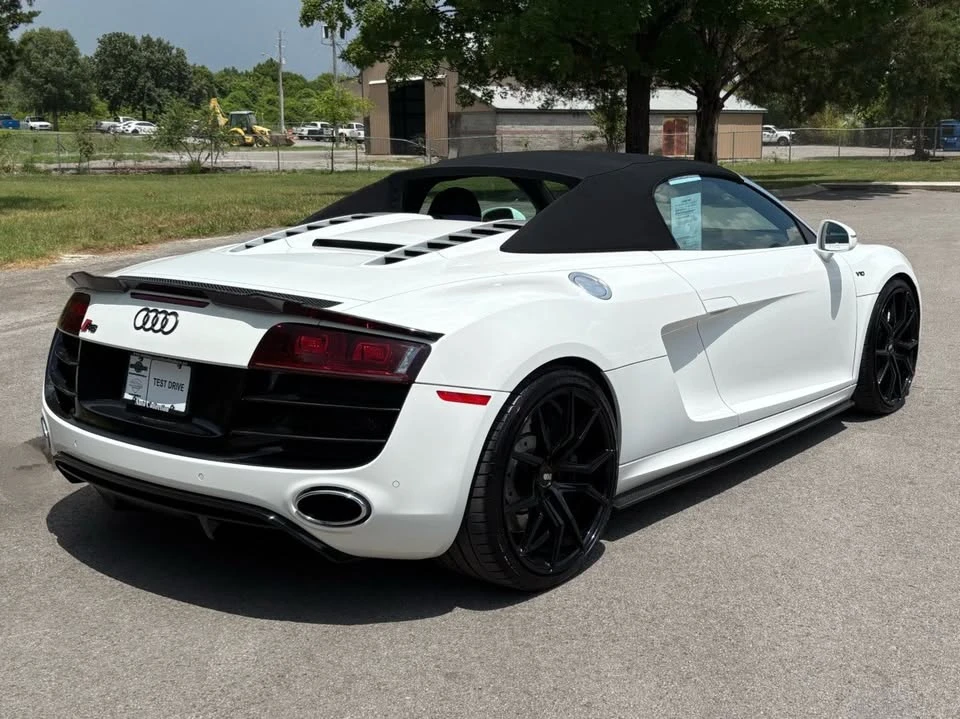2011 Audi 42 R8 - Image 10 of 20