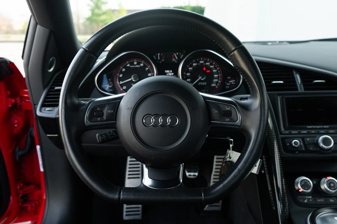 2011 Audi 42 R8 - Image 10 of 21