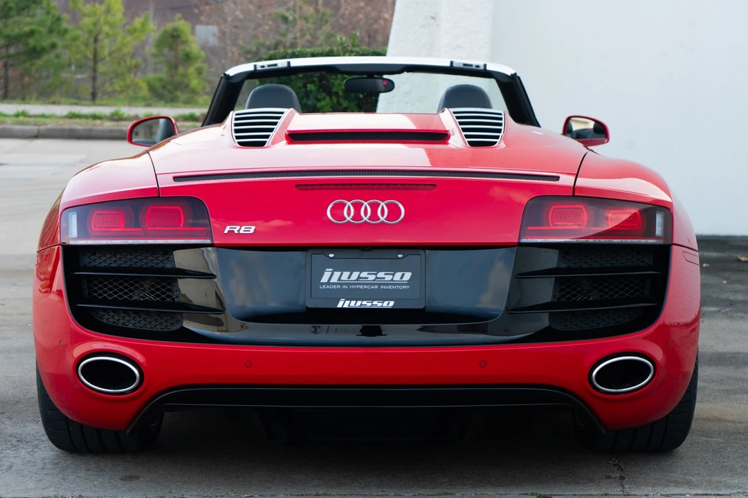 2011 Audi 42 R8 - Image 18 of 21