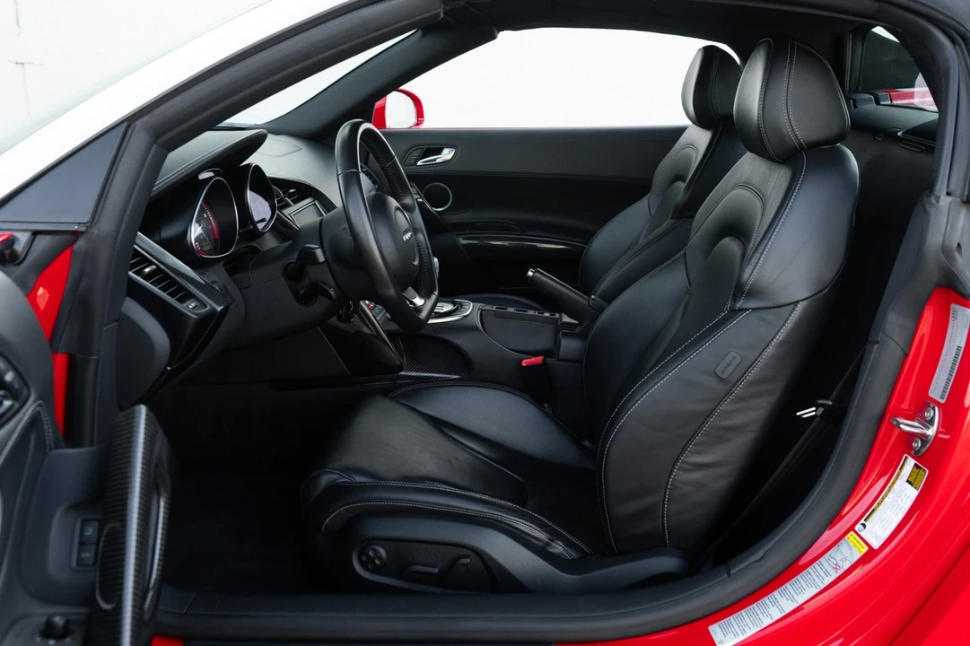 2011 Audi 42 R8 - Image 6 of 21