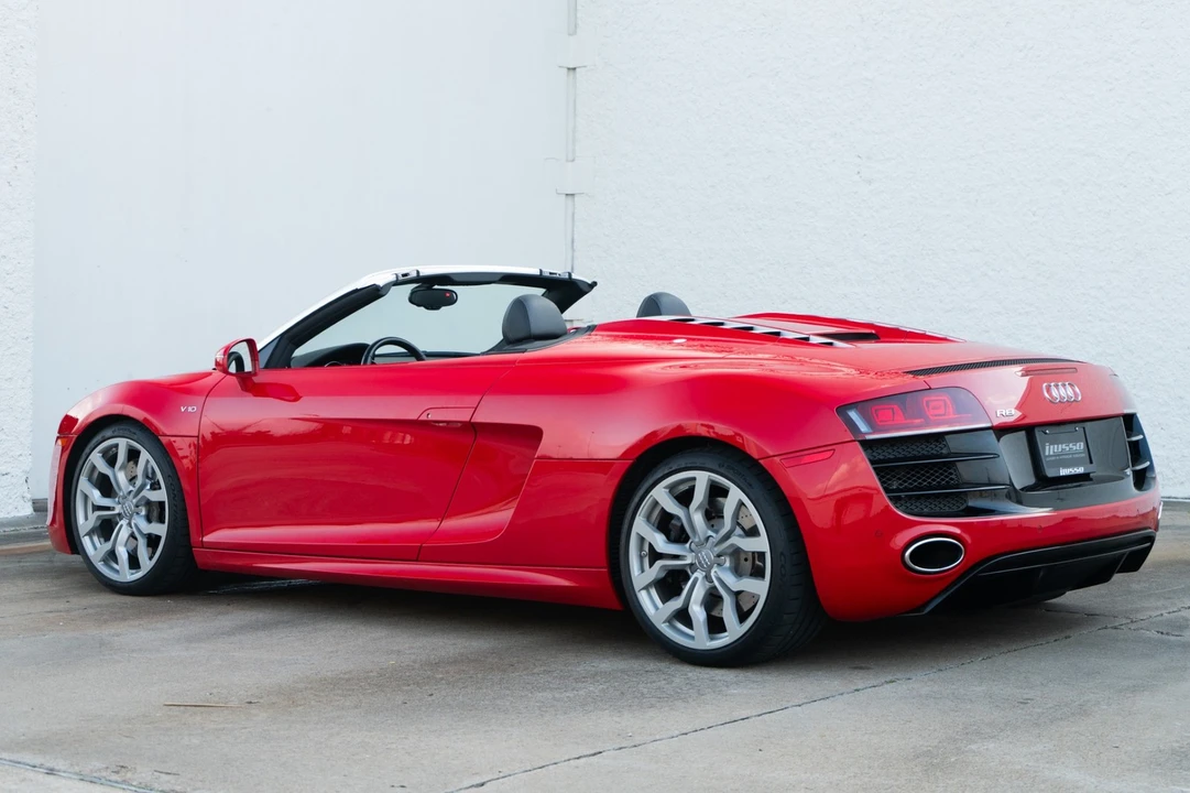 2011 Audi 42 R8 - Image 4 of 21