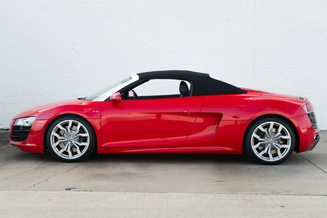 2011 Audi 42 R8 - Image 14 of 21