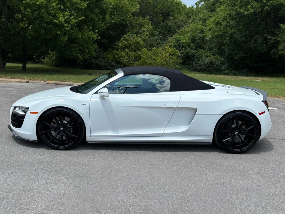 2011 Audi 42 R8 - Image 11 of 31