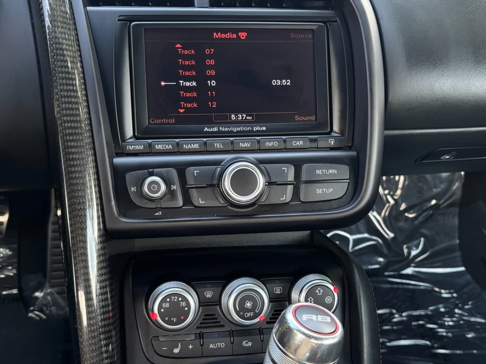 2011 Audi 42 R8 - Image 28 of 31