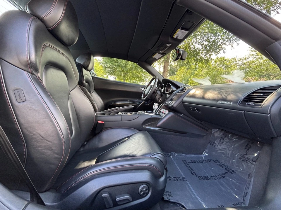2011 Audi 42 R8 - Image 30 of 31