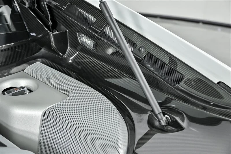 2011 Audi 42 R8 - Image 20 of 21