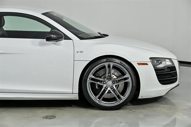 2011 Audi 42 R8 - Image 15 of 21