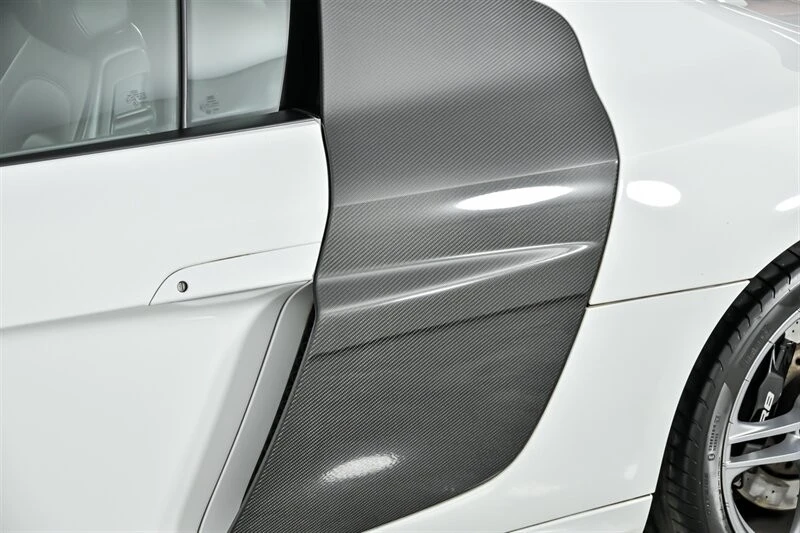 2011 Audi 42 R8 - Image 16 of 21