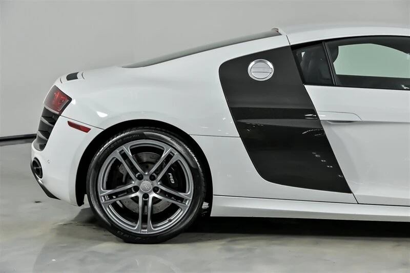 2011 Audi 42 R8 - Image 13 of 21