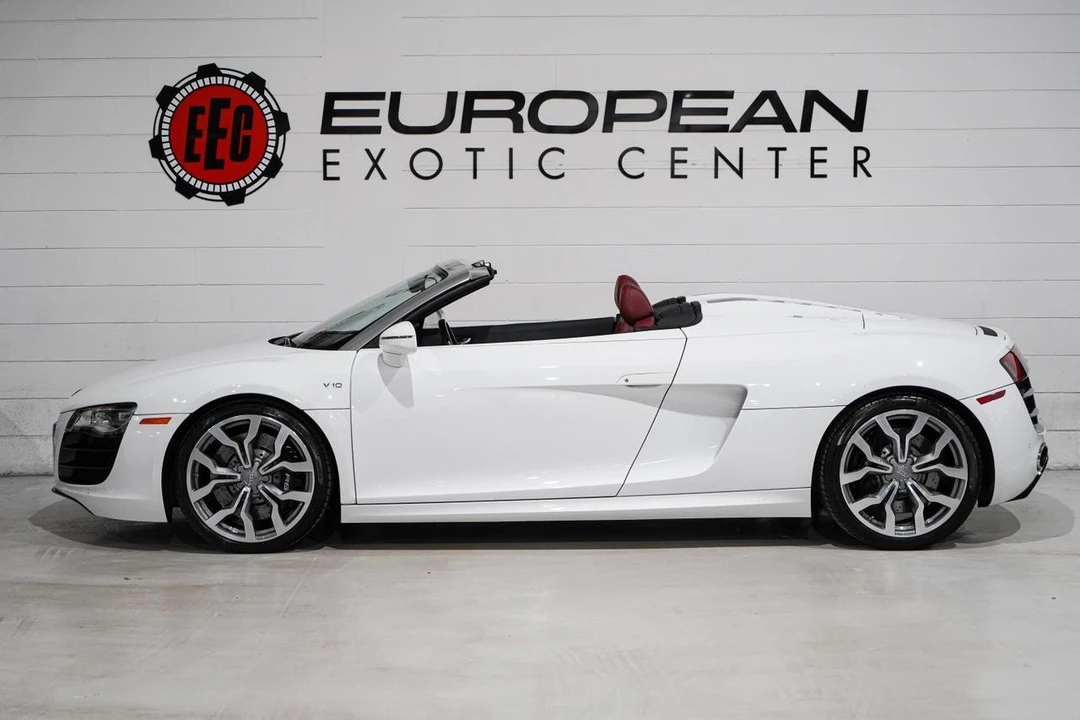 2011 Audi 42 R8 - Image 7 of 21