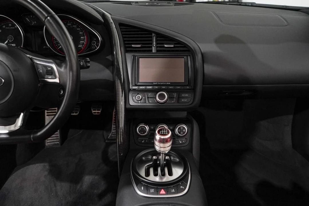 2011 Audi 42 R8 - Image 12 of 21