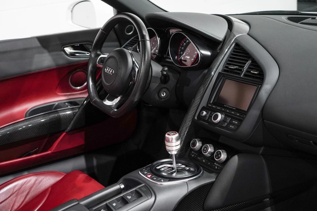 2011 Audi 42 R8 - Image 18 of 21