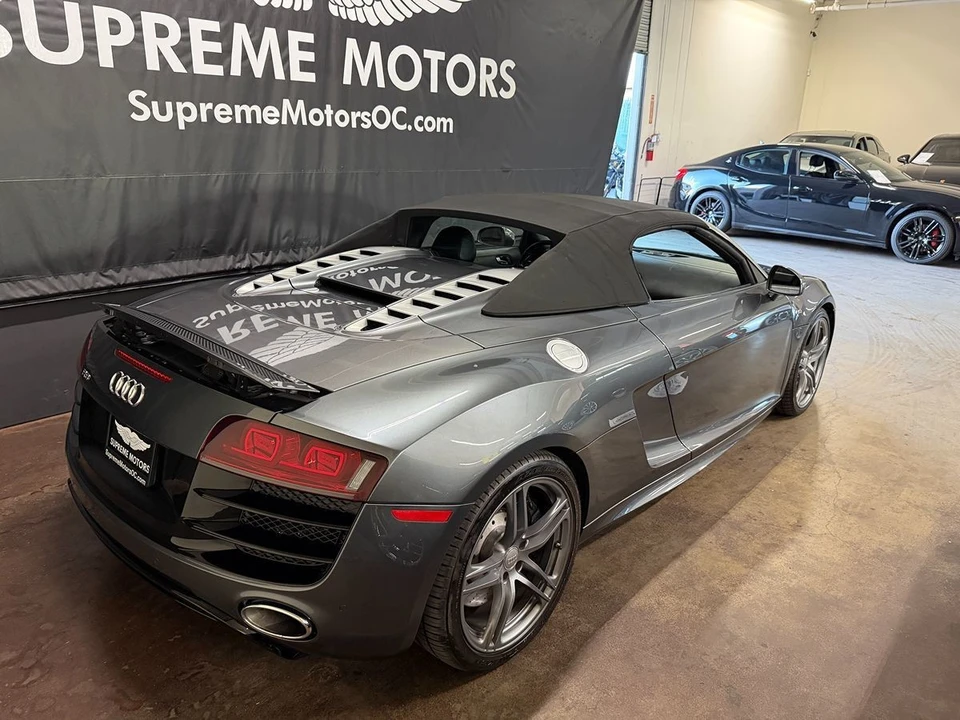 2011 Audi 42 R8 - Image 7 of 12