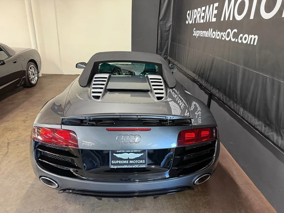 2011 Audi 42 R8 - Image 6 of 12