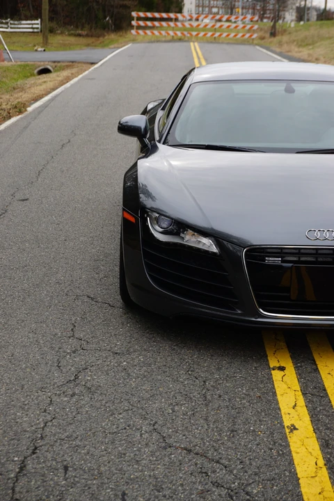 2011 Audi 42 R8 - Image 16 of 31