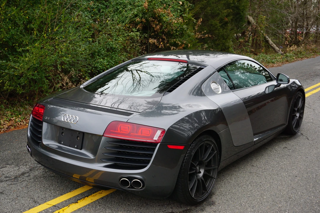 2011 Audi 42 R8 - Image 9 of 31