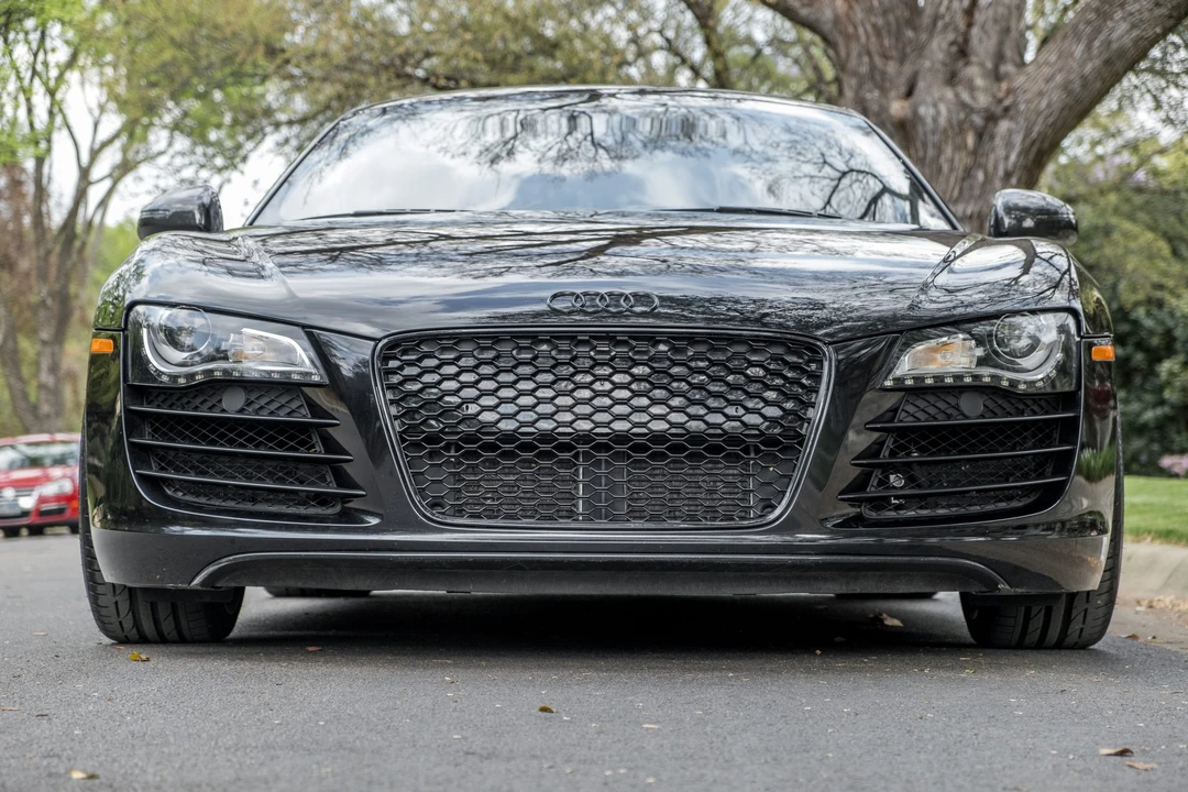 2011 Audi 42 R8 - Image 8 of 31