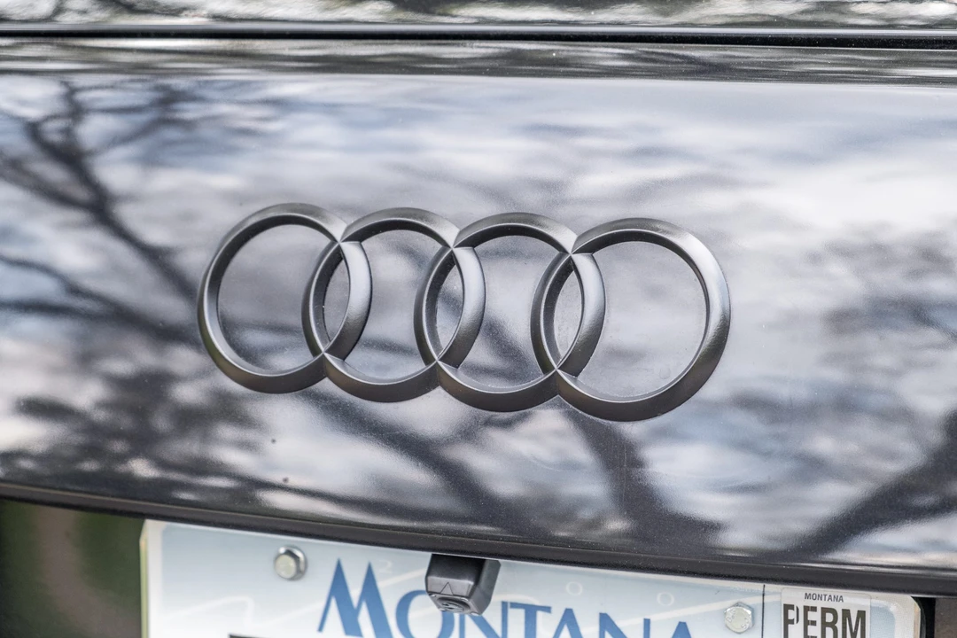 2011 Audi 42 R8 - Image 27 of 31
