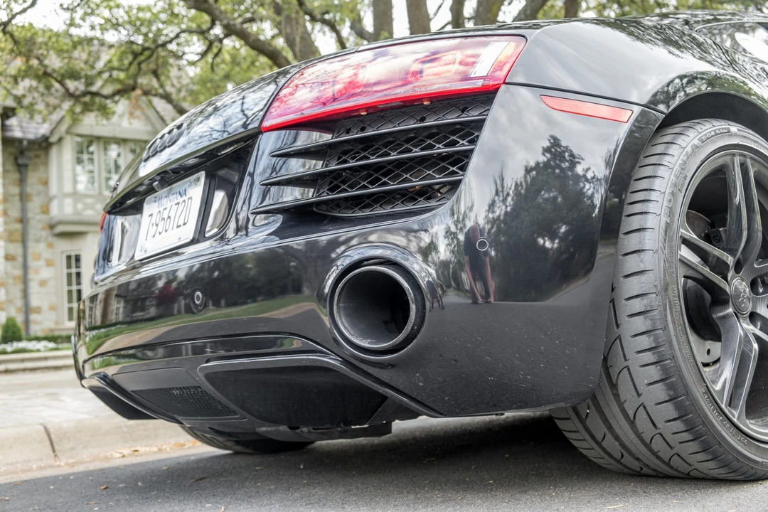 2011 Audi 42 R8 - Image 29 of 31