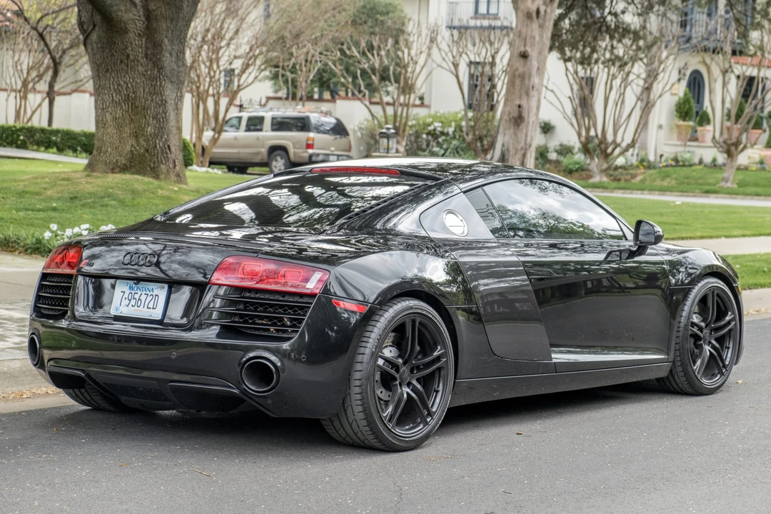 2011 Audi 42 R8 - Image 7 of 31