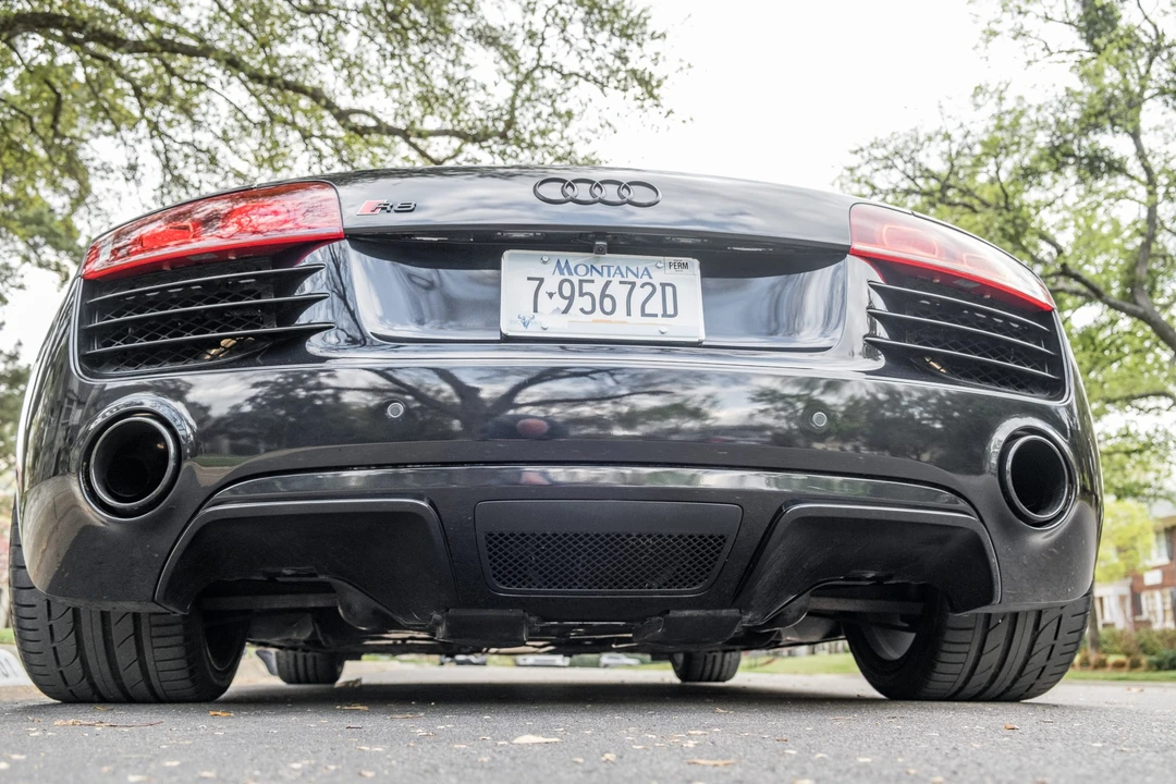 2011 Audi 42 R8 - Image 6 of 31