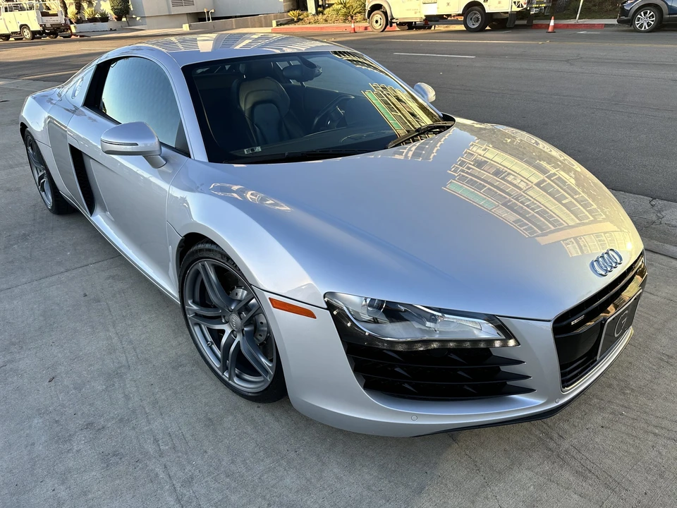 2011 Audi 42 R8 - Image 4 of 31