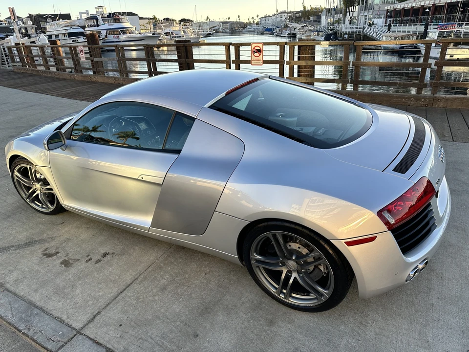 2011 Audi 42 R8 - Image 22 of 31