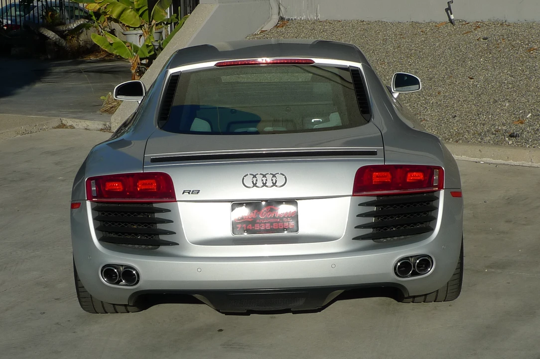 2011 Audi 42 R8 - Image 16 of 31