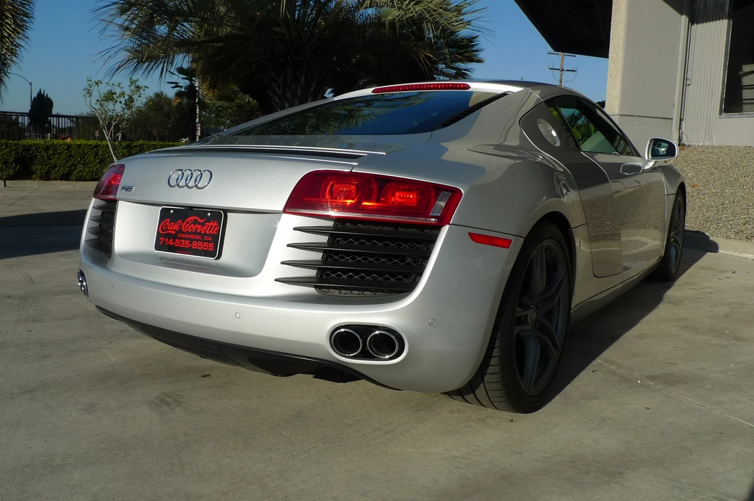 2011 Audi 42 R8 - Image 14 of 31