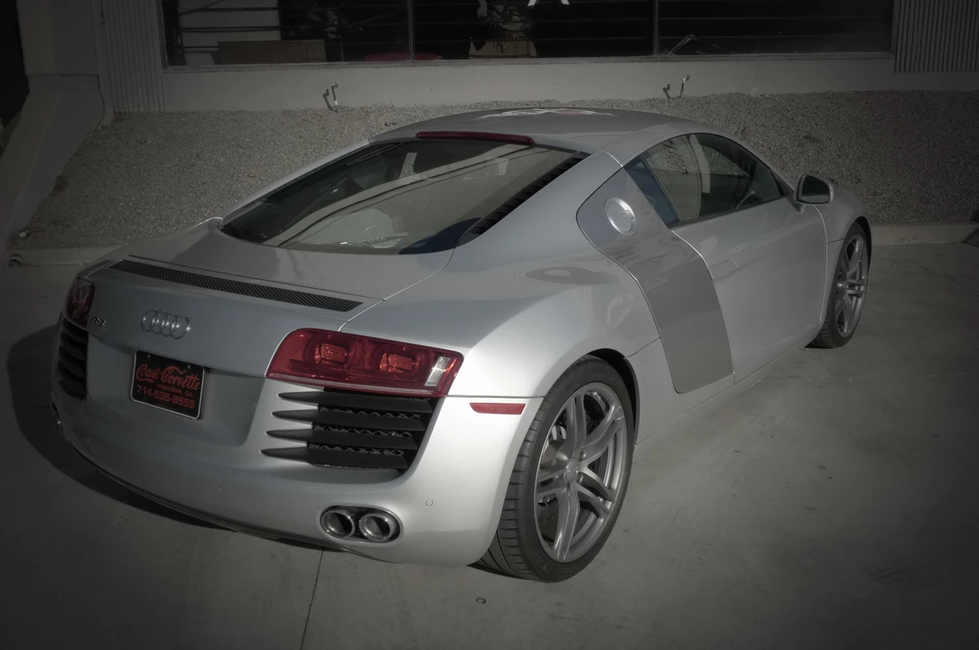 2011 Audi 42 R8 - Image 13 of 31