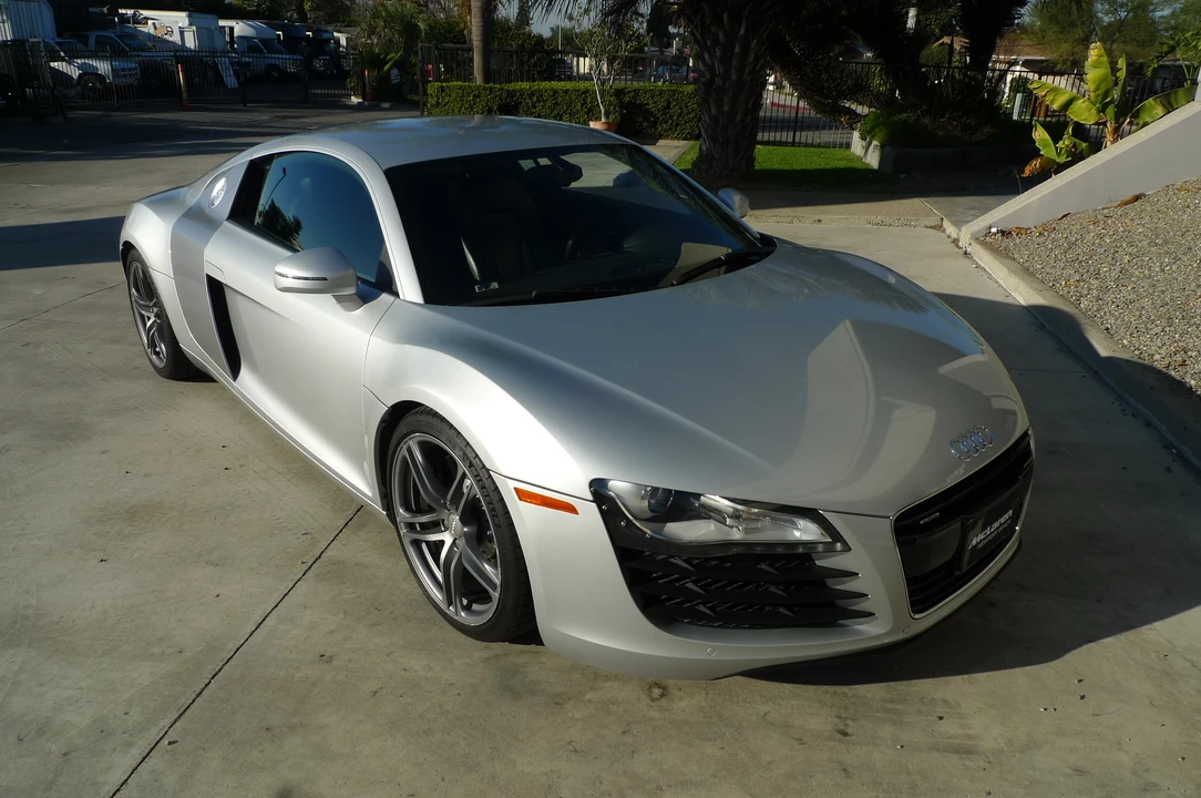 2011 Audi 42 R8 - Image 5 of 31