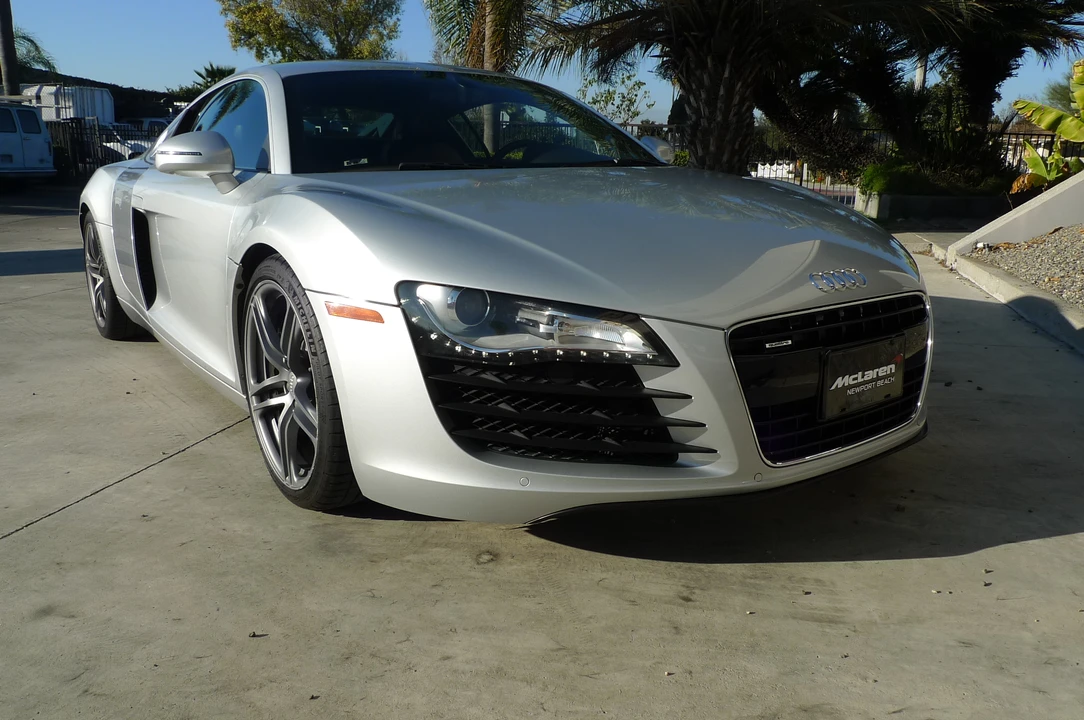 2011 Audi 42 R8 - Image 3 of 31