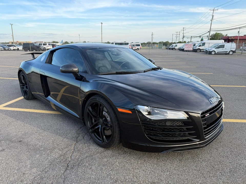 2011 Audi 42 R8 - Image 9 of 31